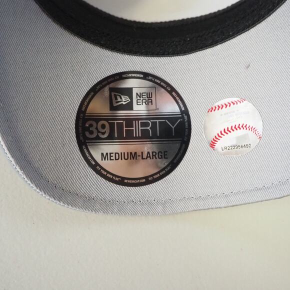 New Era‎ Pittsburg Pirates 39Thirty Hat Buccaneer Brim Baseball Cap MLB Med-Lrg - Picture 8 of 9